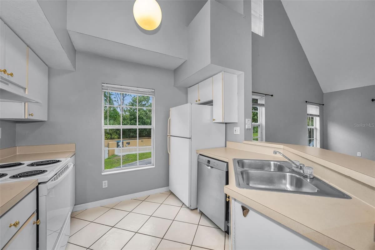 9078 LAKE CHASE ISLAND WAY — photo 20 of 98