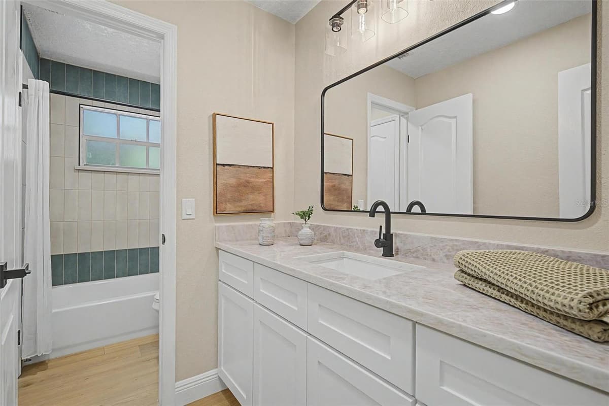 15602 INDIAN QUEEN DRIVE — photo 33 of 49