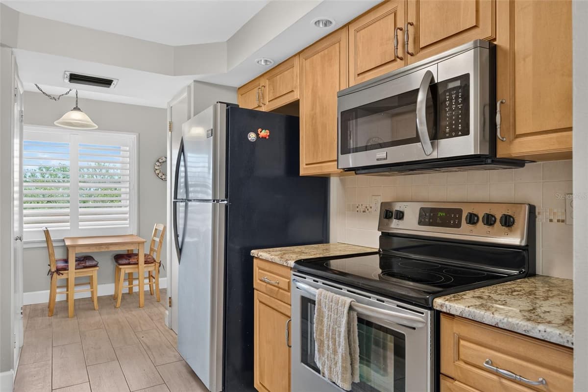4325 GULF OF MEXICO DRIVE — photo 33 of 100