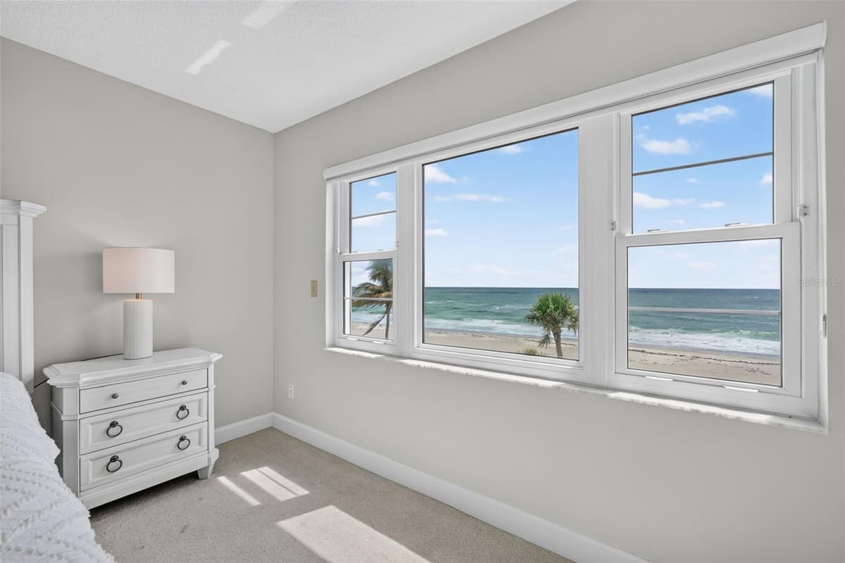 4325 GULF OF MEXICO DRIVE — photo 39 of 100