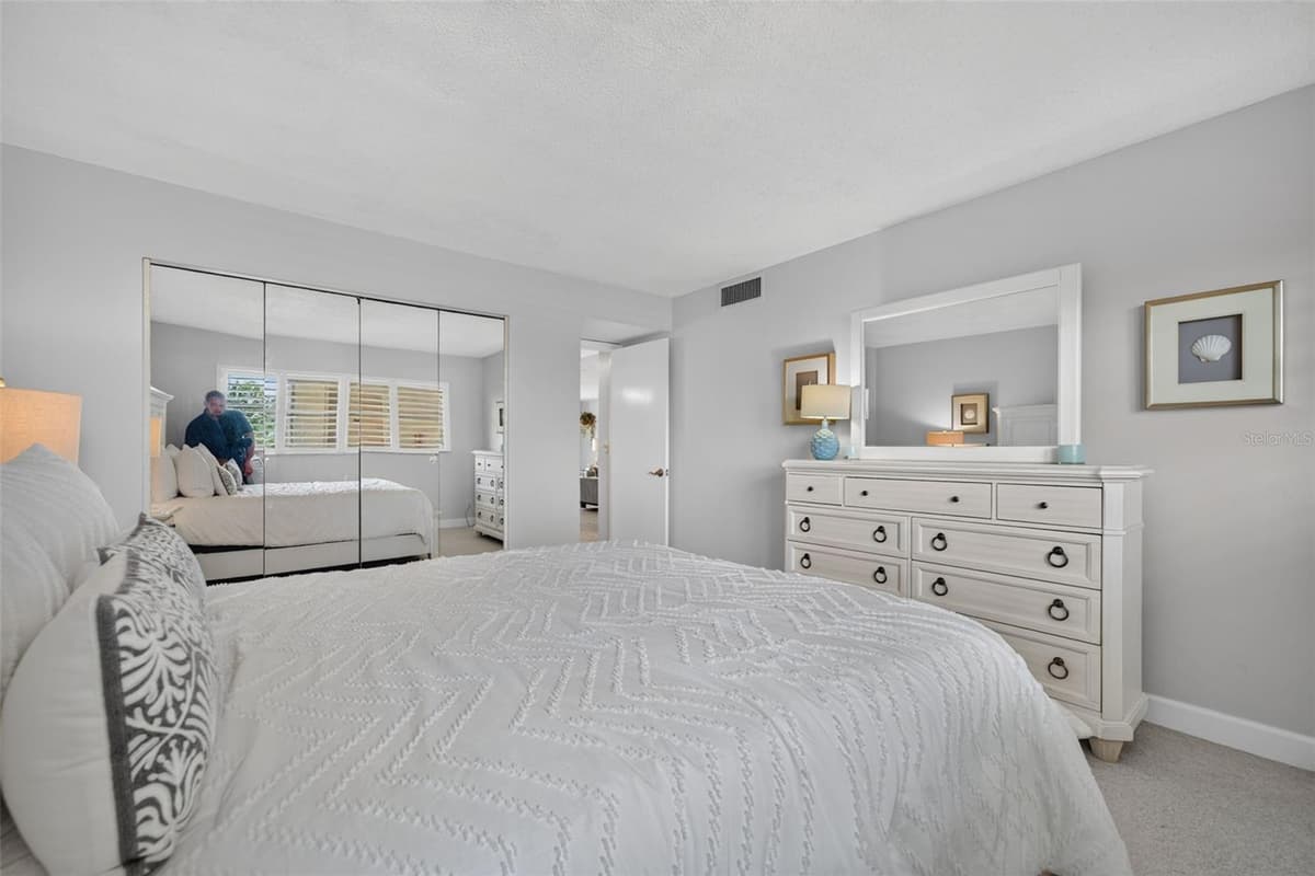 4325 GULF OF MEXICO DRIVE — photo 44 of 100