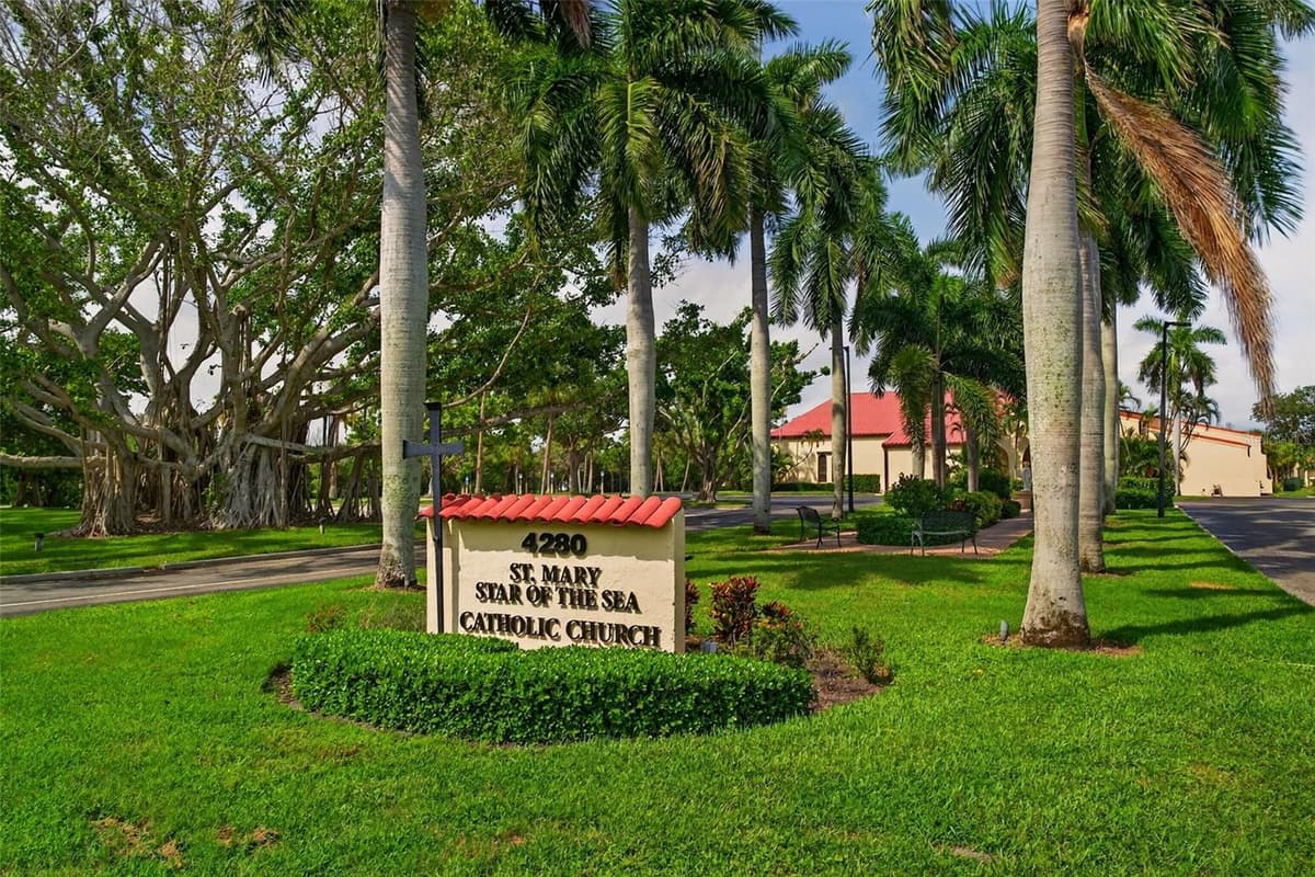 4325 GULF OF MEXICO DRIVE — photo 93 of 100