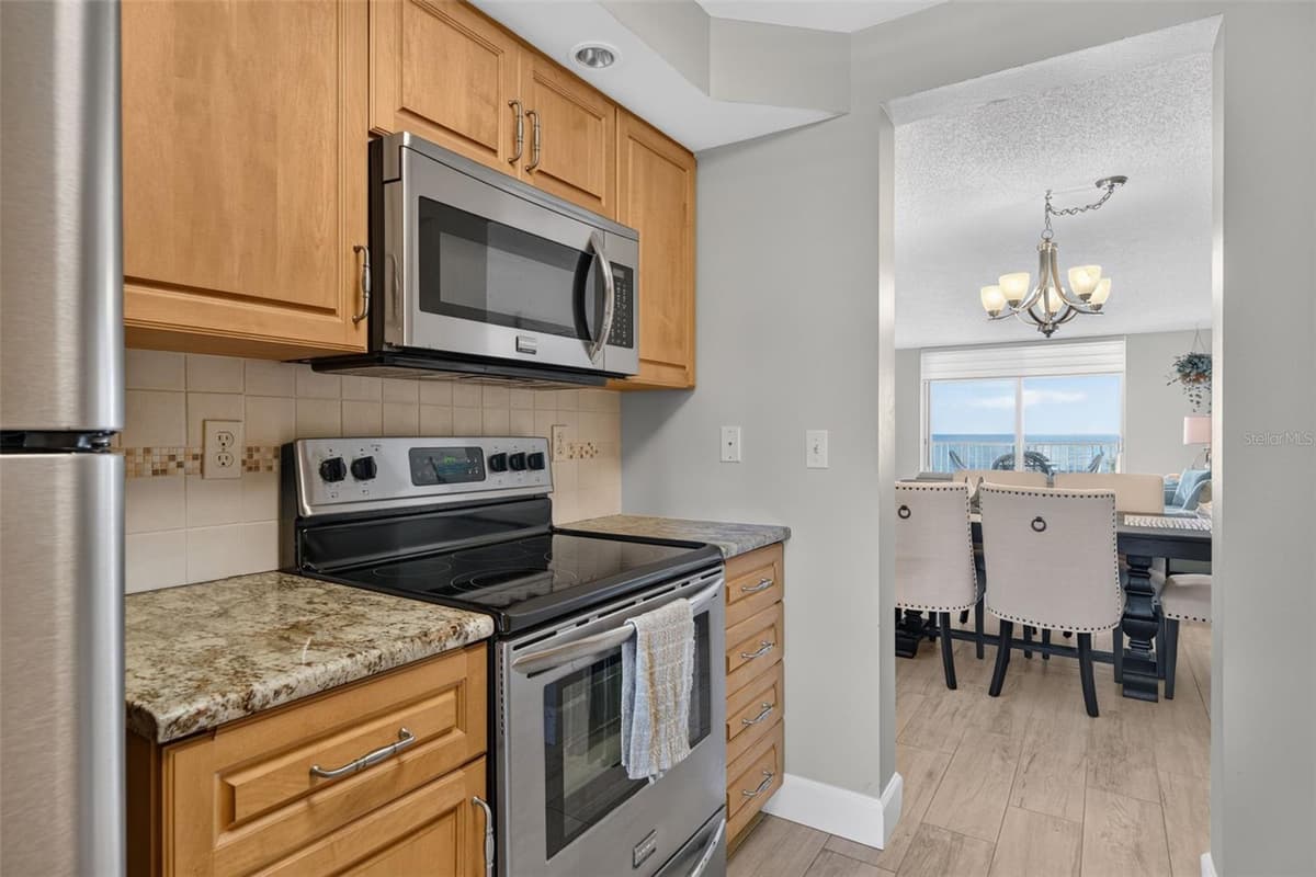 4325 GULF OF MEXICO DRIVE — photo 34 of 100
