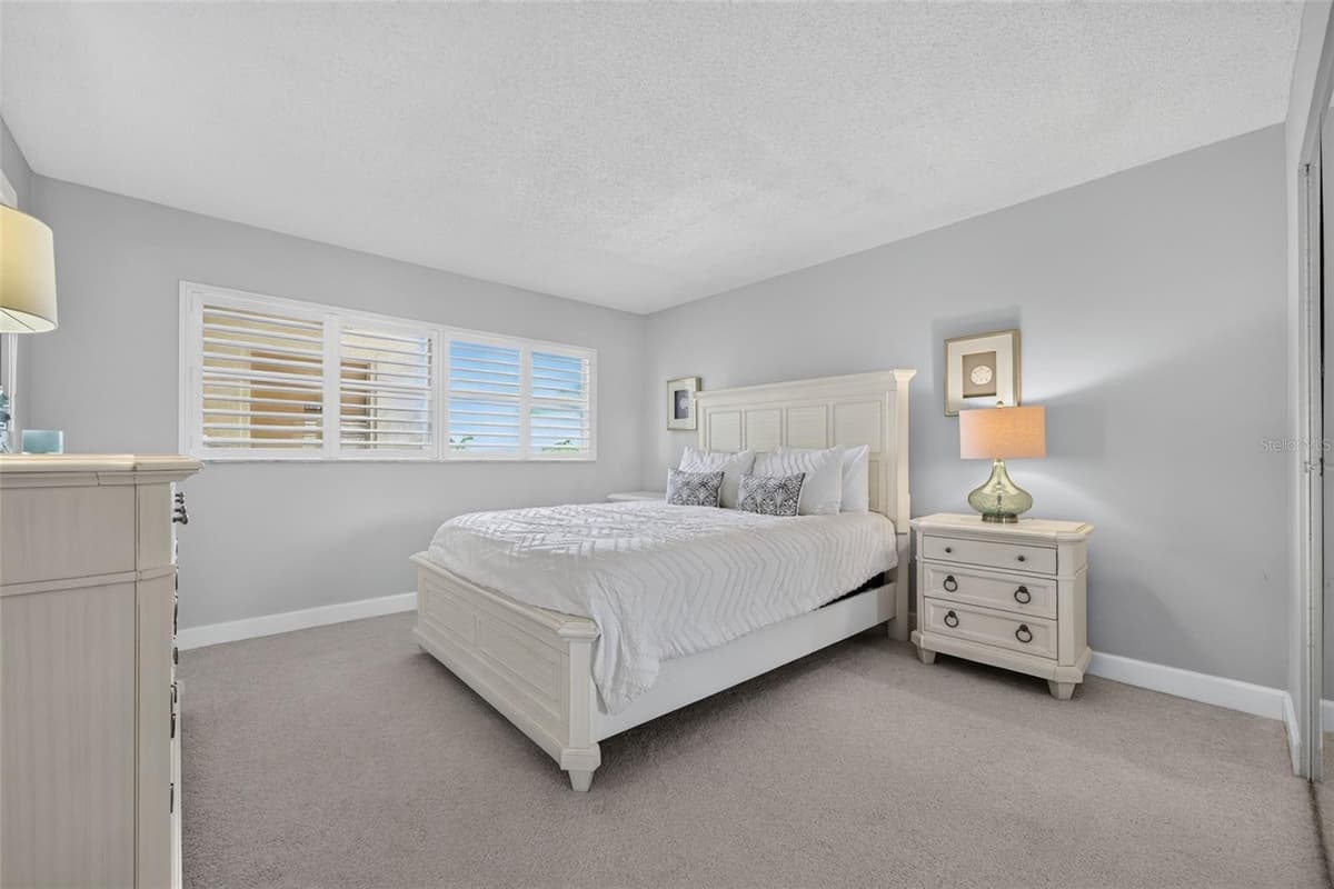 4325 GULF OF MEXICO DRIVE — photo 43 of 100