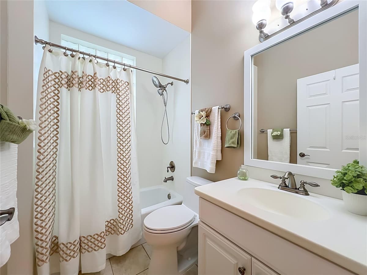 2667 COCHISE TRAIL — photo 36 of 92