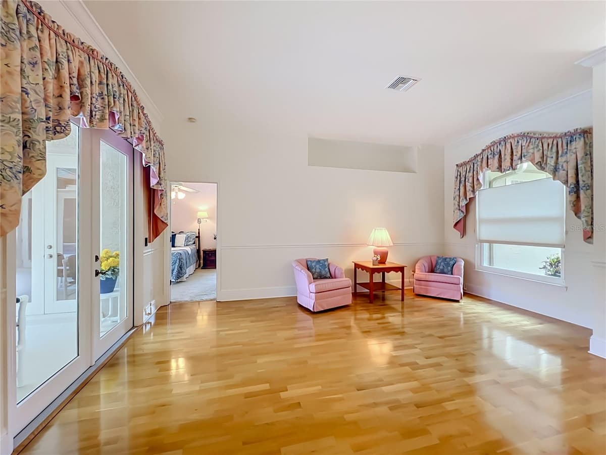 2667 COCHISE TRAIL — photo 42 of 92