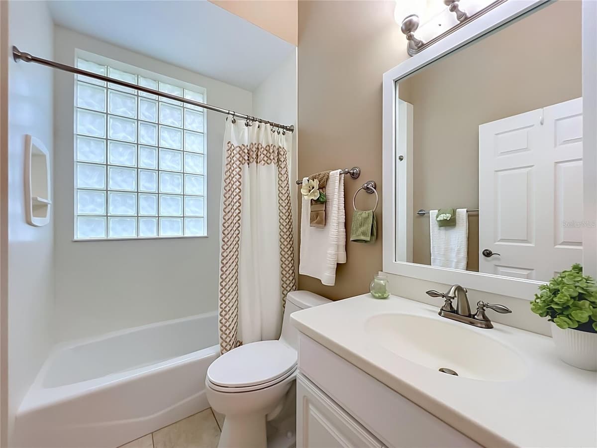 2667 COCHISE TRAIL — photo 37 of 92