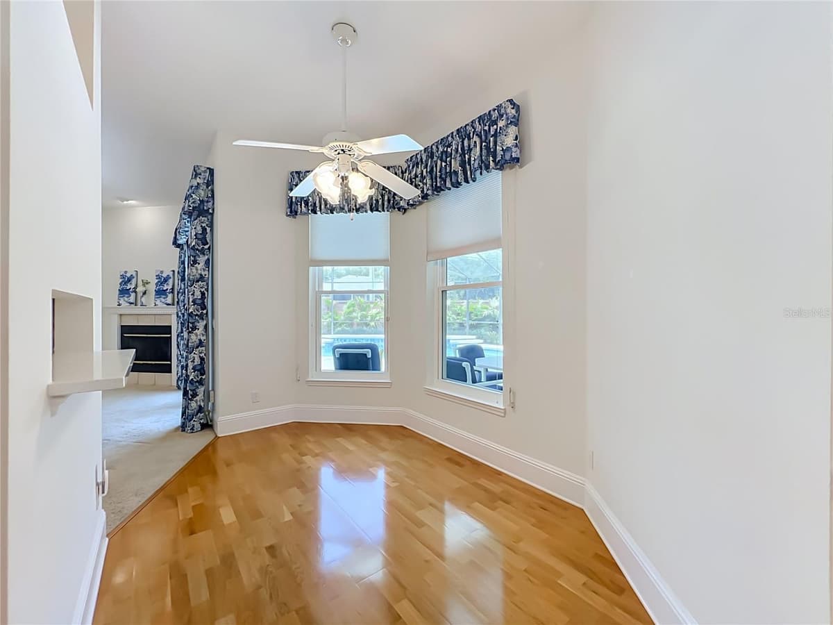 2667 COCHISE TRAIL — photo 12 of 92
