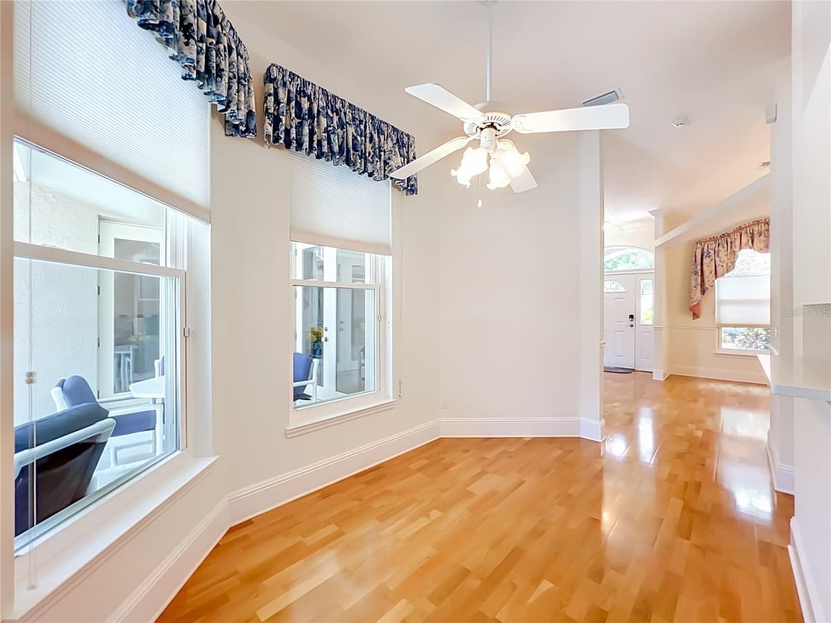 2667 COCHISE TRAIL — photo 11 of 92