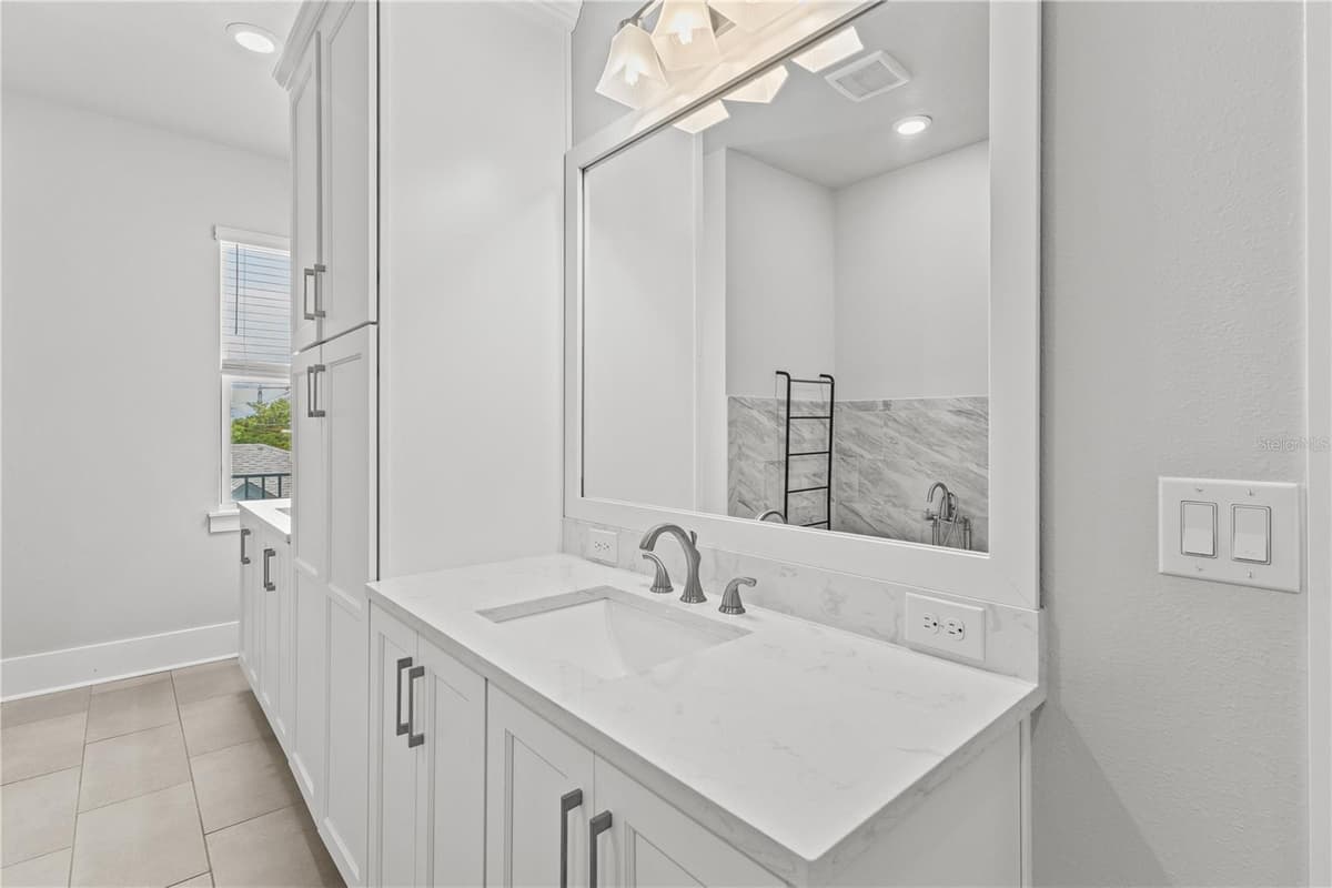 501 LAFAYETTE COURT — photo 31 of 36