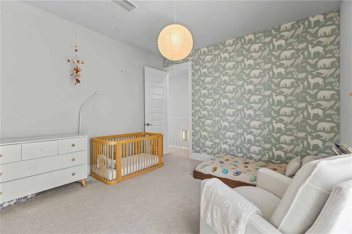 501 LAFAYETTE COURT — photo 34 of 36