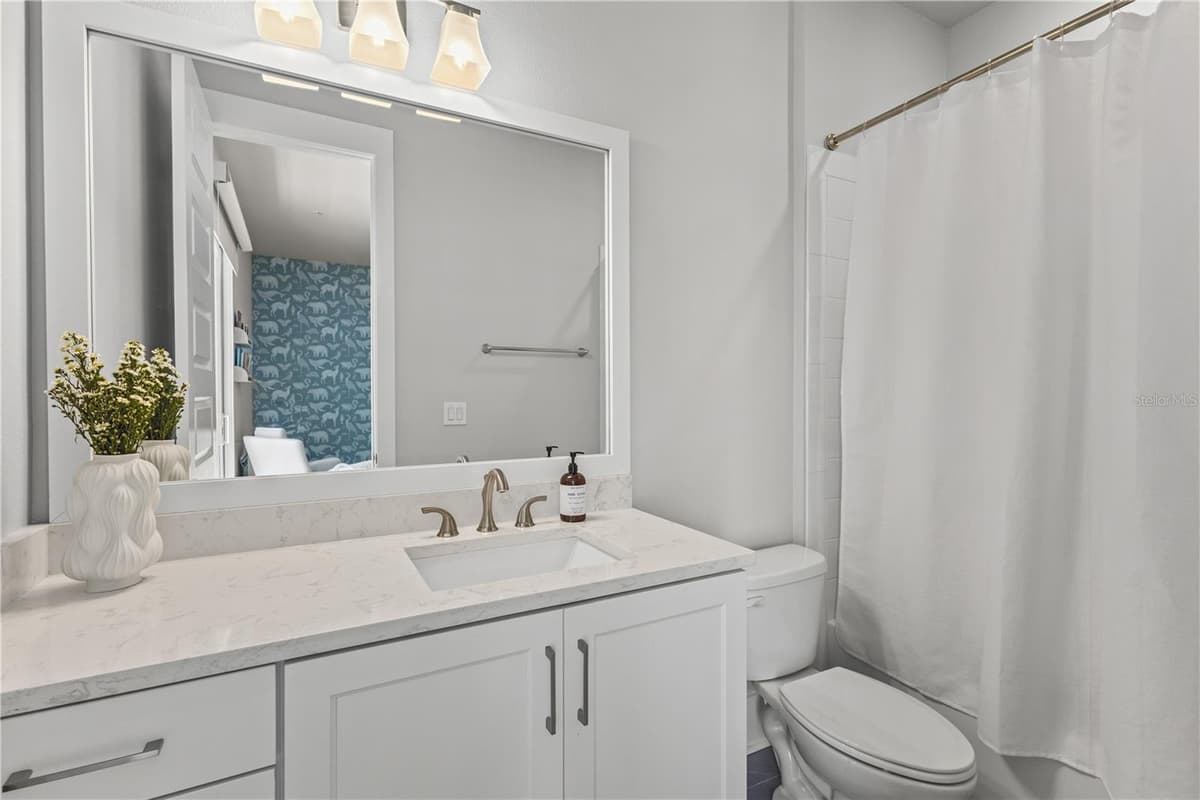 501 LAFAYETTE COURT — photo 35 of 36