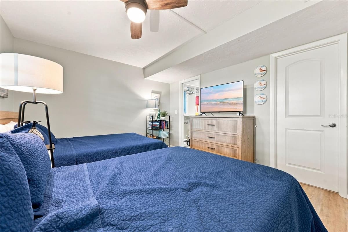 9604 CORTEZ ROAD — photo 40 of 53