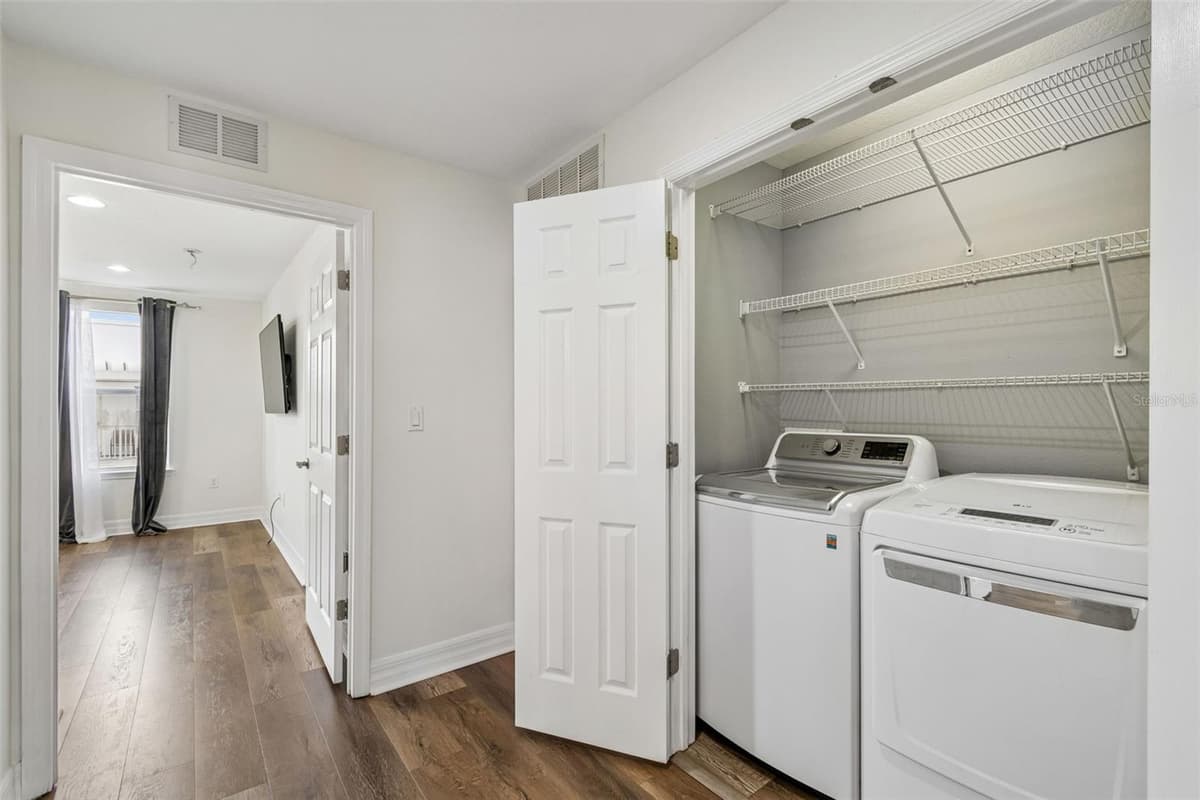 4516 BAY SPRING COURT — photo 25 of 45