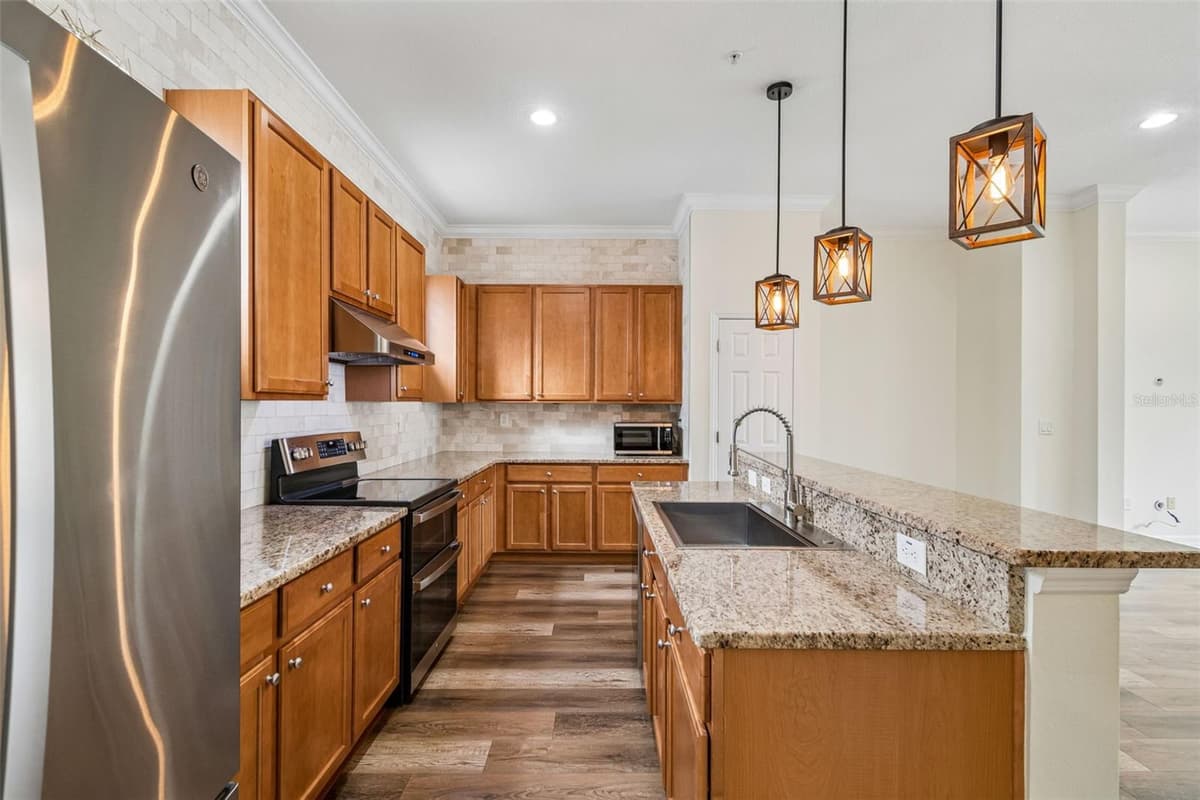 4516 BAY SPRING COURT — photo 14 of 45