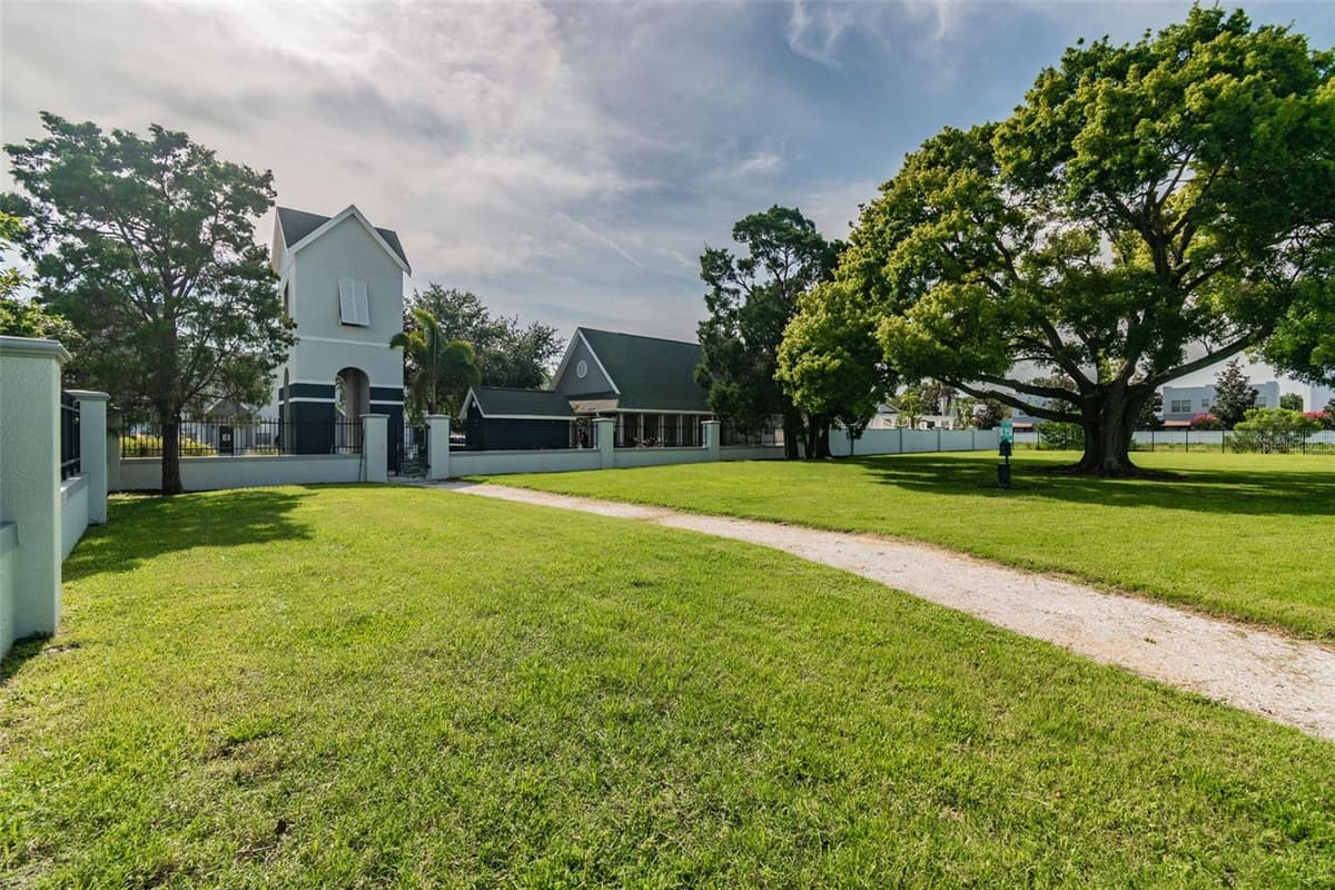 4516 BAY SPRING COURT — photo 42 of 45