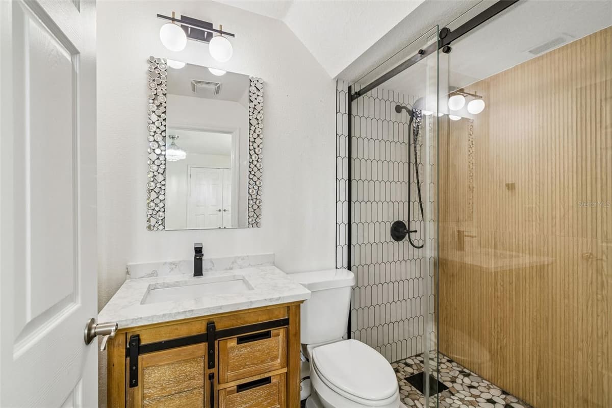 4516 BAY SPRING COURT — photo 12 of 45