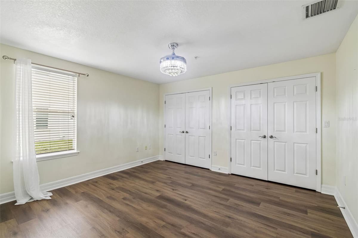 4516 BAY SPRING COURT — photo 10 of 45