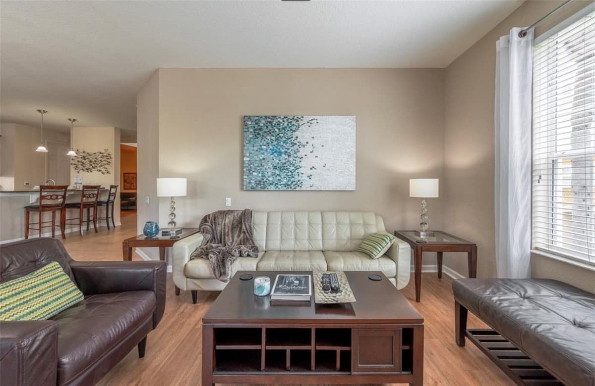 5048 SHOREWAY LOOP — photo 9 of 32