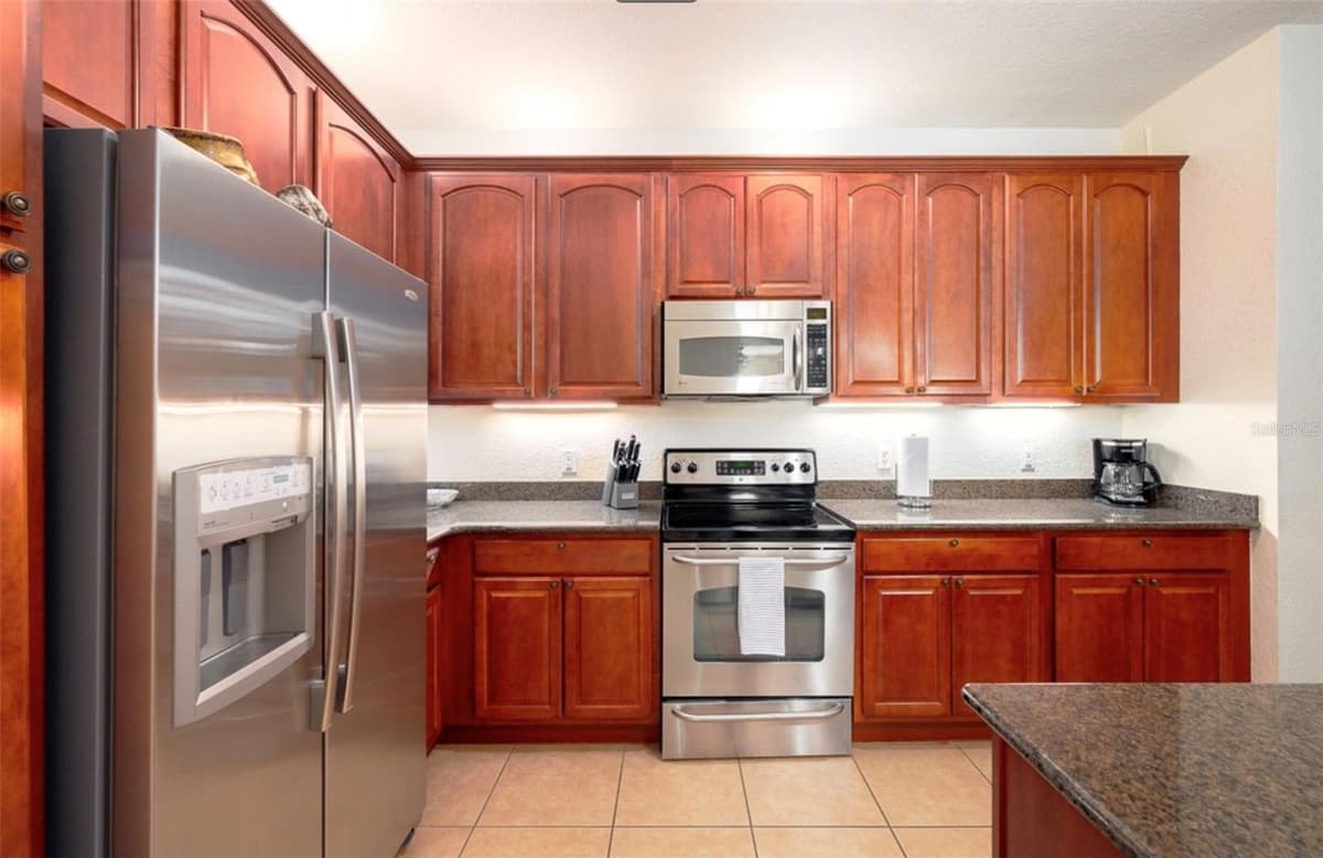 5048 SHOREWAY LOOP — photo 14 of 32