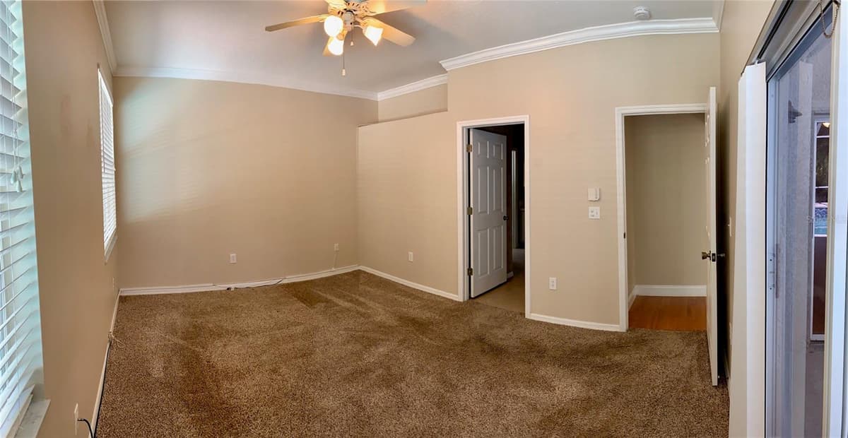 13024 ROYAL GEORGE AVENUE — photo 16 of 29