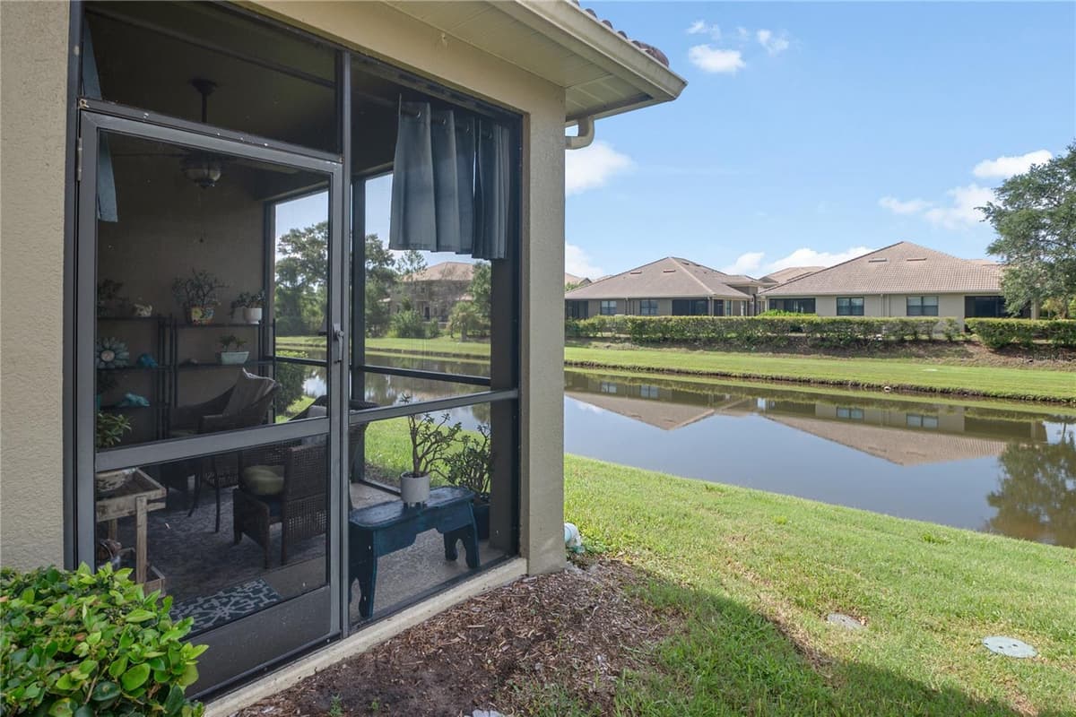 8218 CAPONATA BOULEVARD — photo 30 of 35