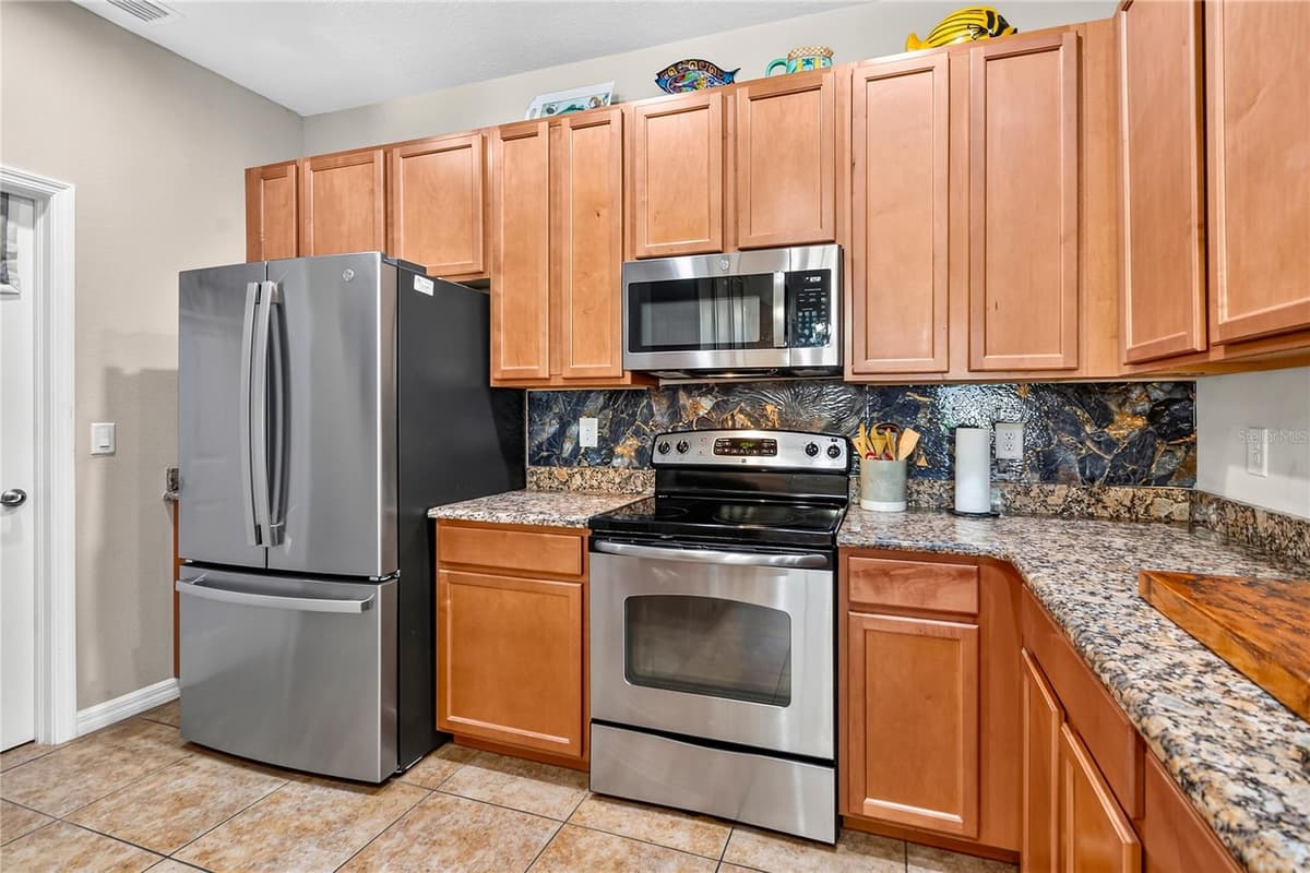 8218 CAPONATA BOULEVARD — photo 15 of 35