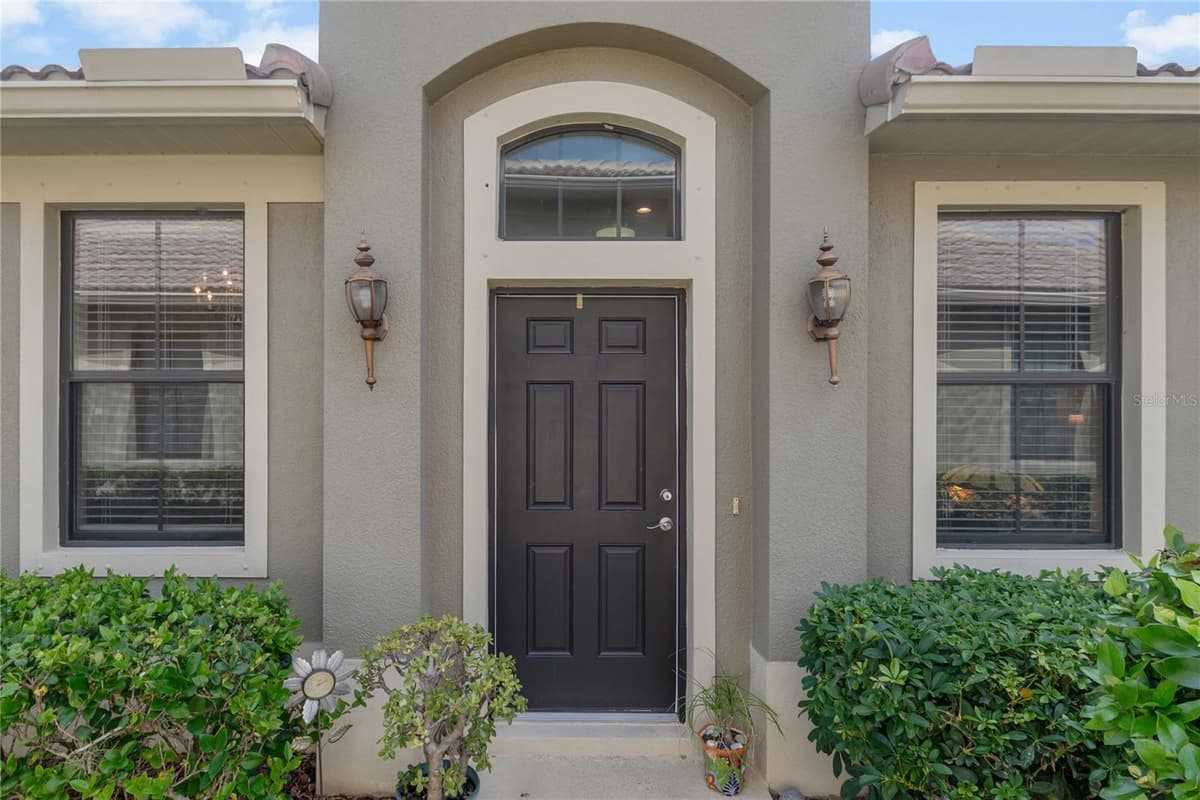 8218 CAPONATA BOULEVARD — photo 8 of 35