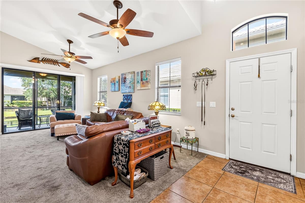 8218 CAPONATA BOULEVARD — photo 9 of 35