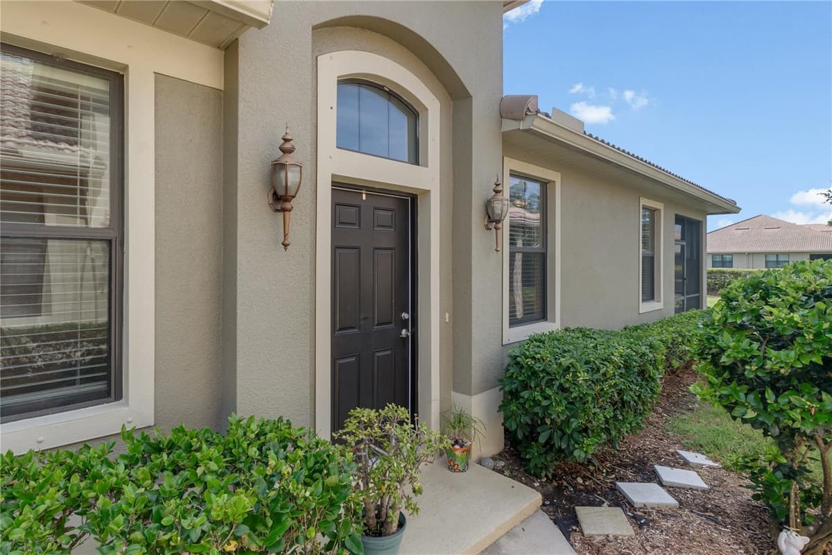 8218 CAPONATA BOULEVARD — photo 7 of 35