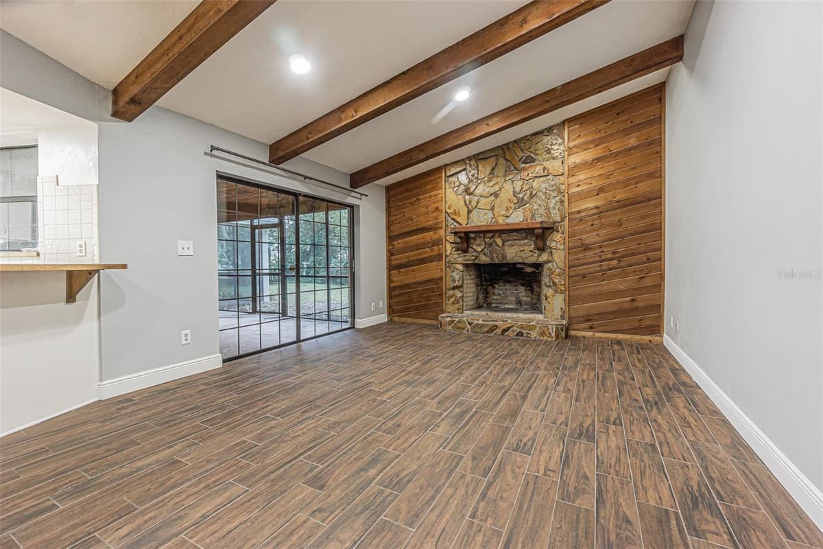 9217 KINGSRIDGE DRIVE — photo 2 of 39
