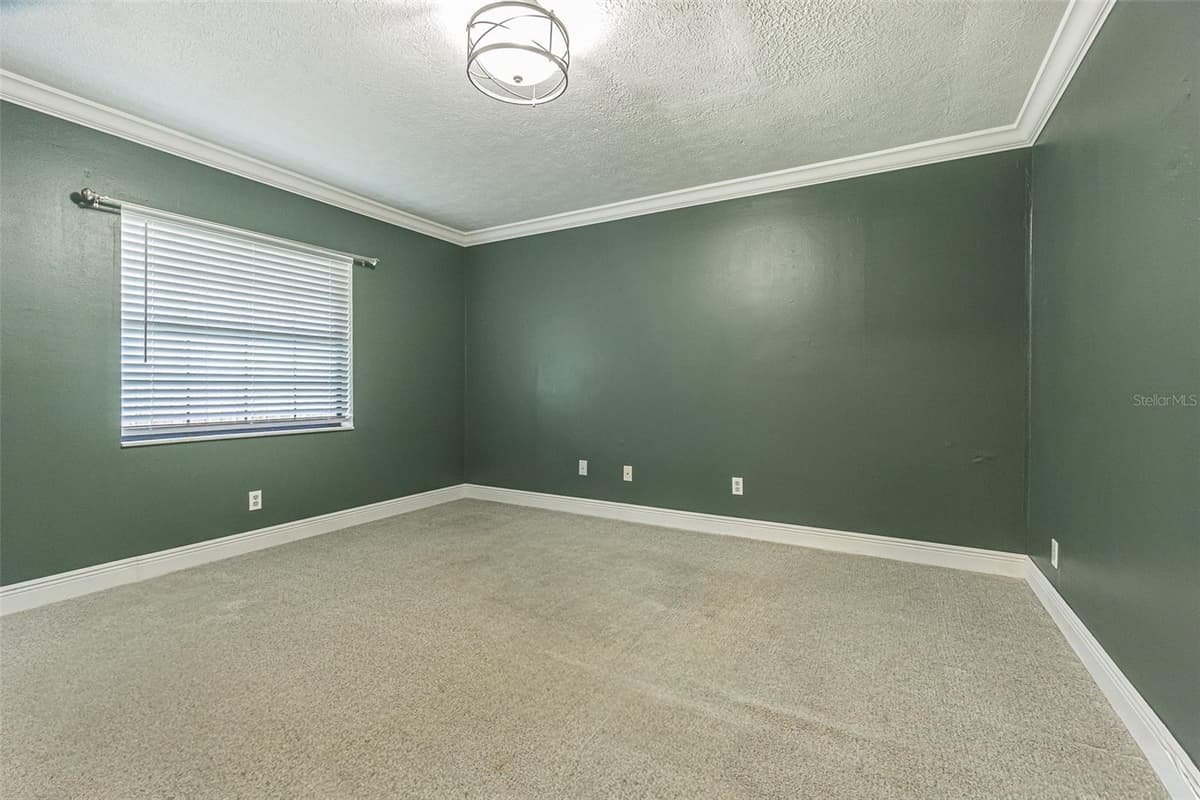9217 KINGSRIDGE DRIVE — photo 25 of 39