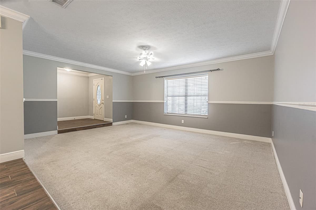 9217 KINGSRIDGE DRIVE — photo 17 of 39