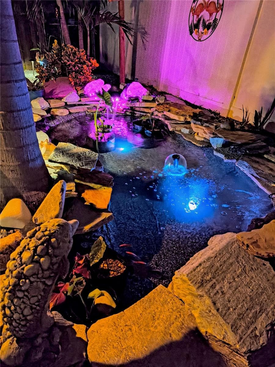 968 62ND PLACE — photo 87 of 90
