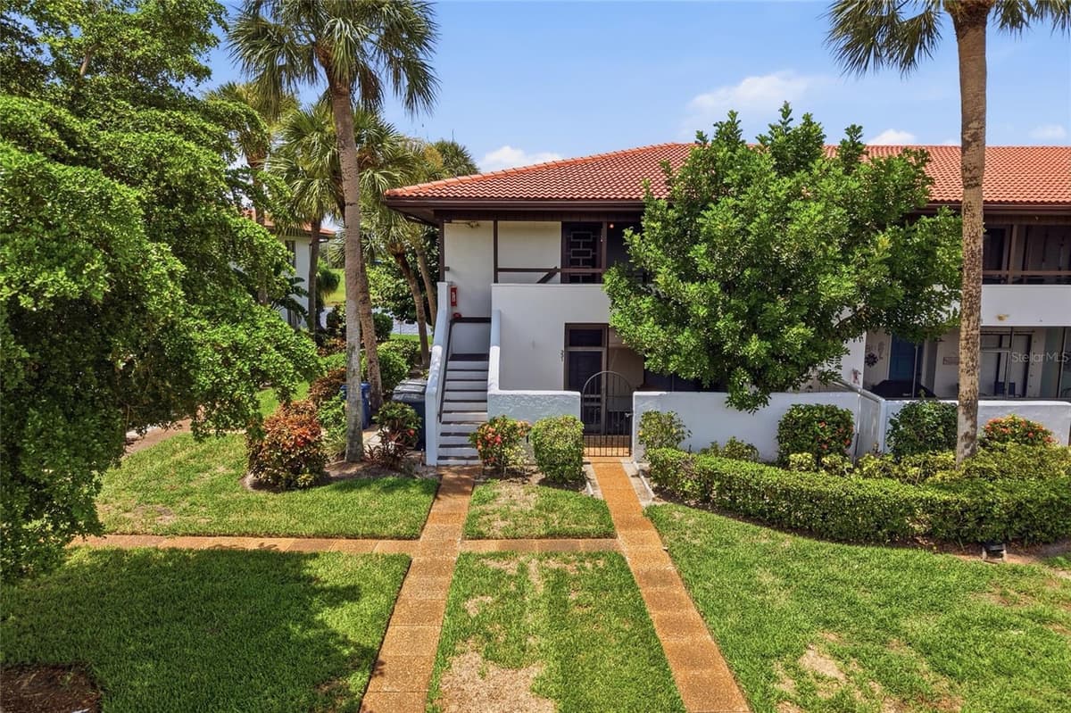3500 EL CONQUISTADOR PARKWAY — photo 1 of 70