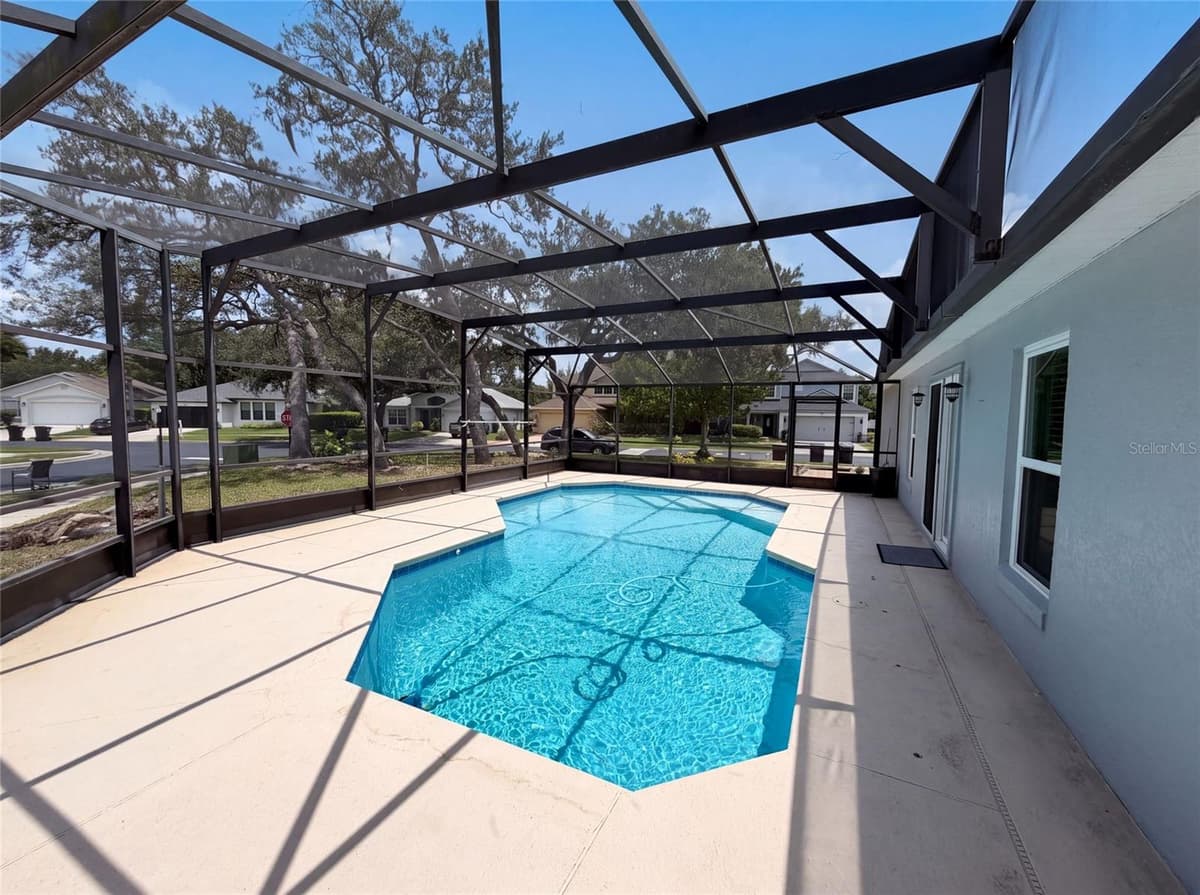 3800 SEMINOLE DRIVE — photo 30 of 31