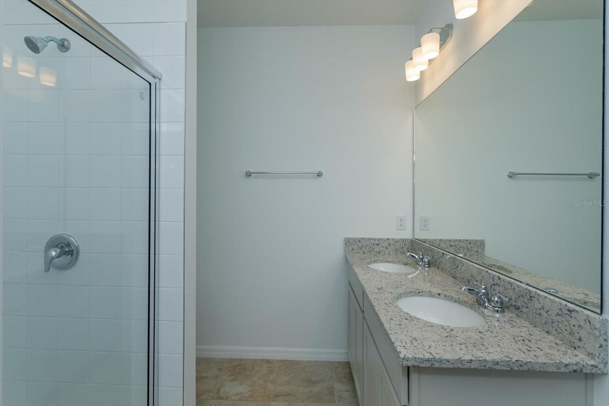 784 SUNSHOWER DRIVE — photo 16 of 20