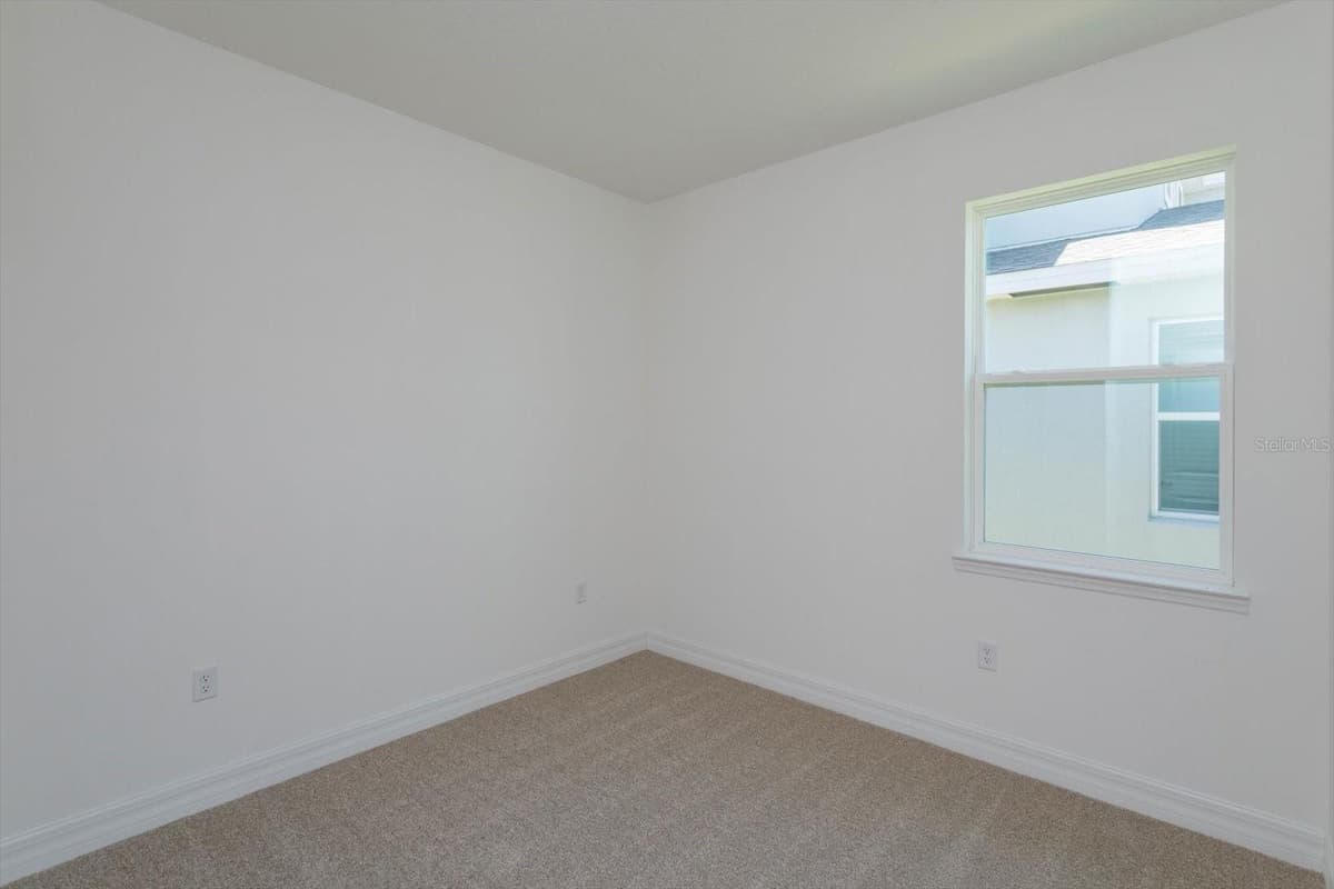 784 SUNSHOWER DRIVE — photo 15 of 20