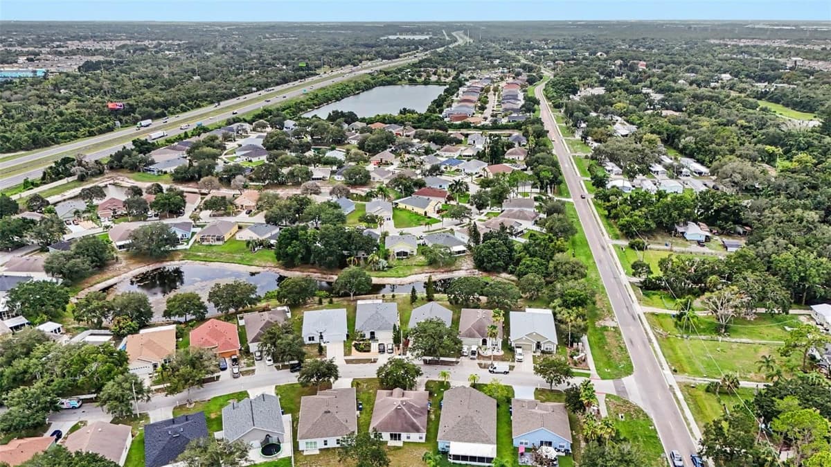 9407 CYPRESS HARBOR DRIVE — photo 39 of 40