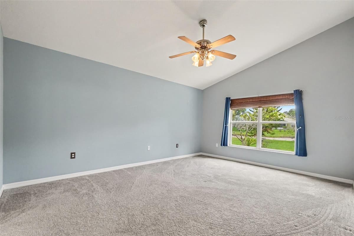 9407 CYPRESS HARBOR DRIVE — photo 17 of 40
