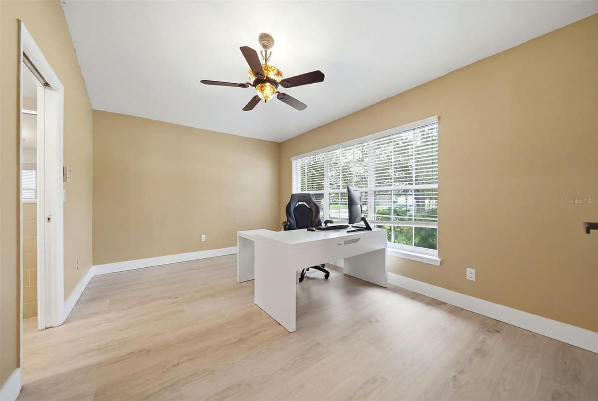 1331 LINDZLU STREET — photo 10 of 43
