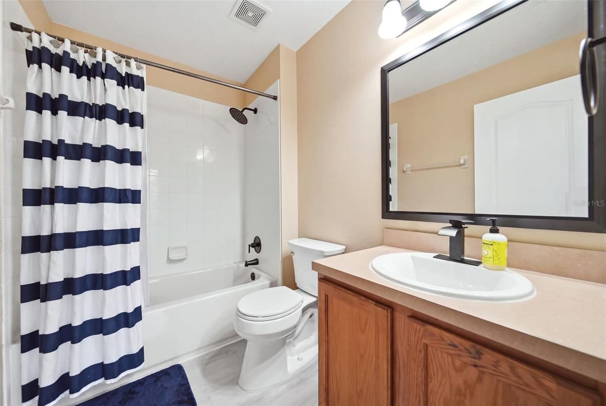 1331 LINDZLU STREET — photo 37 of 43