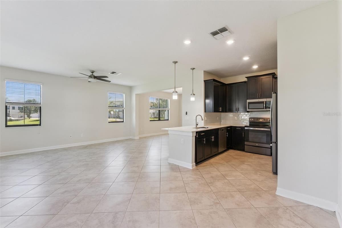 11433 WHISTLING PINE WAY — photo 9 of 40