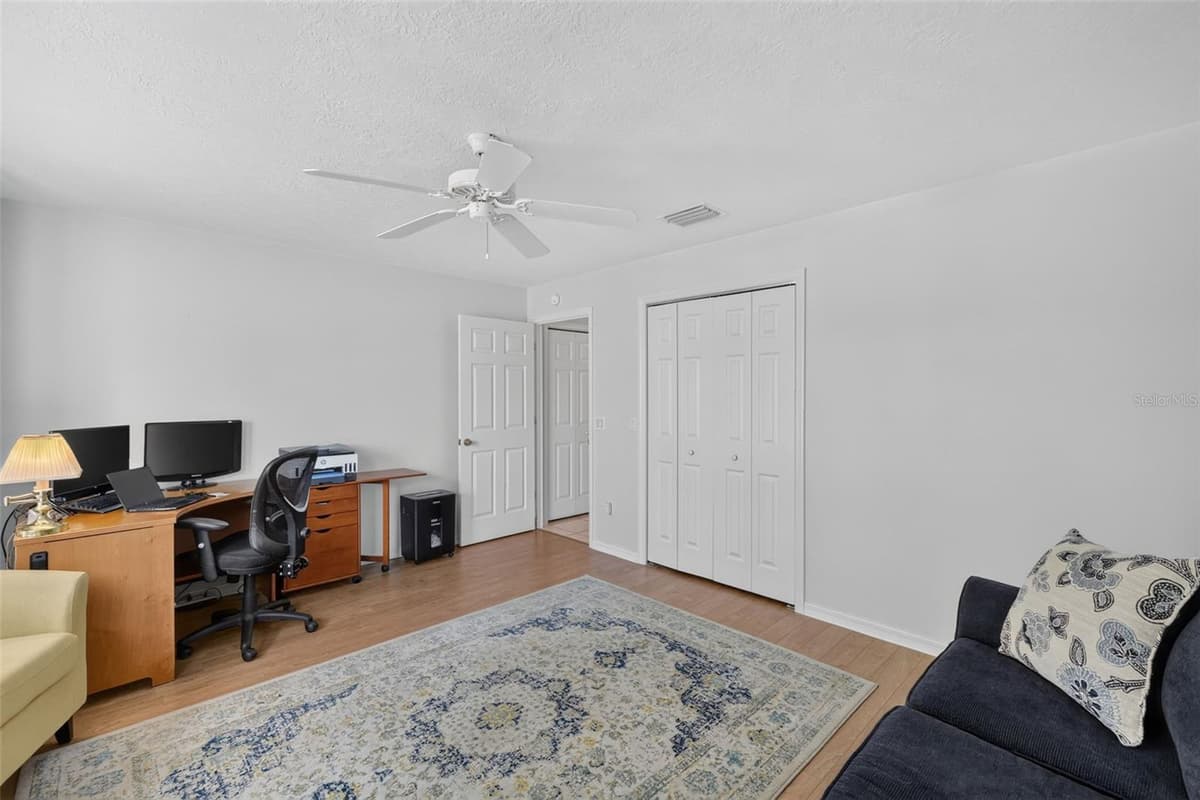 1218 CAMERO DRIVE — photo 21 of 36