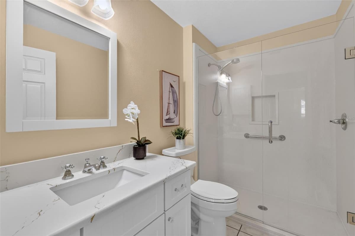 1218 CAMERO DRIVE — photo 22 of 36
