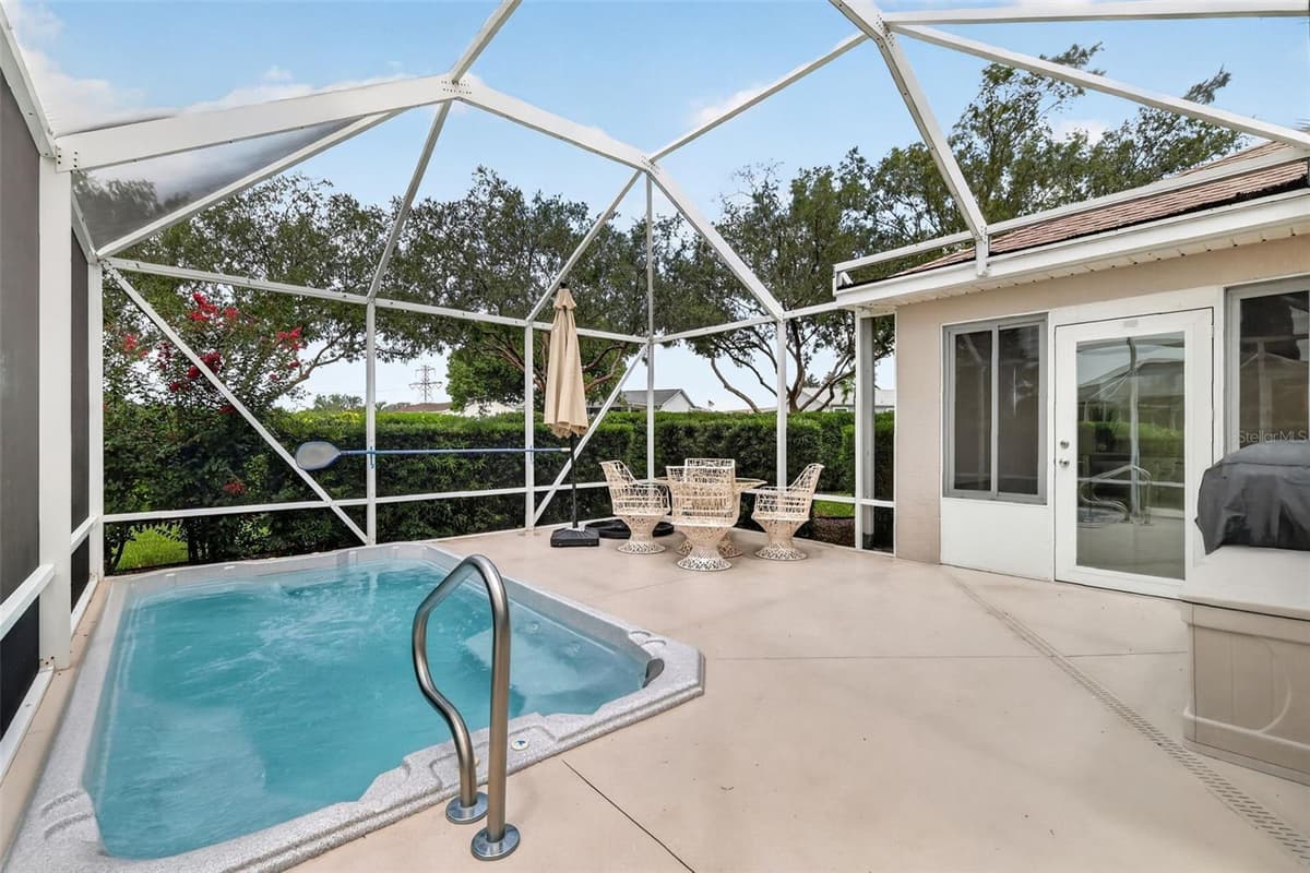 1218 CAMERO DRIVE — photo 27 of 36