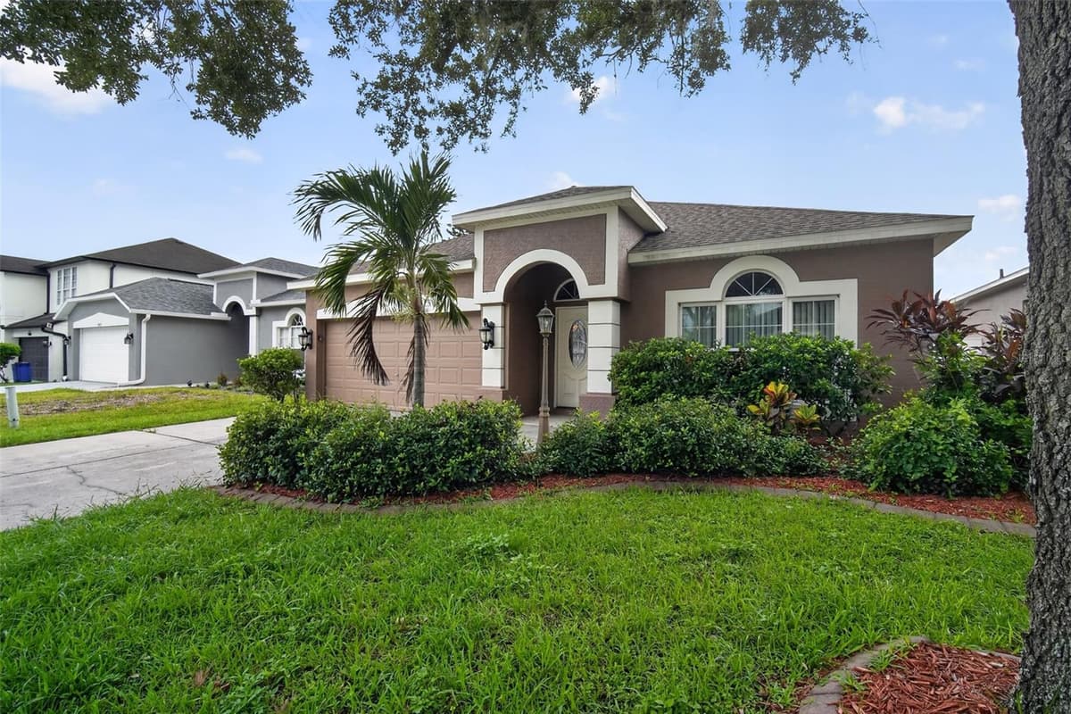 13548 MERE VIEW DRIVE — photo 1 of 37