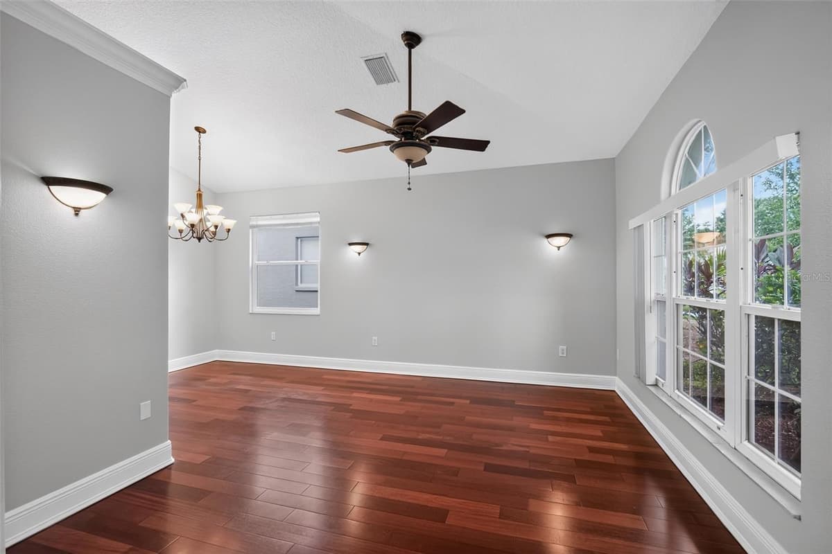 13548 MERE VIEW DRIVE — photo 12 of 37
