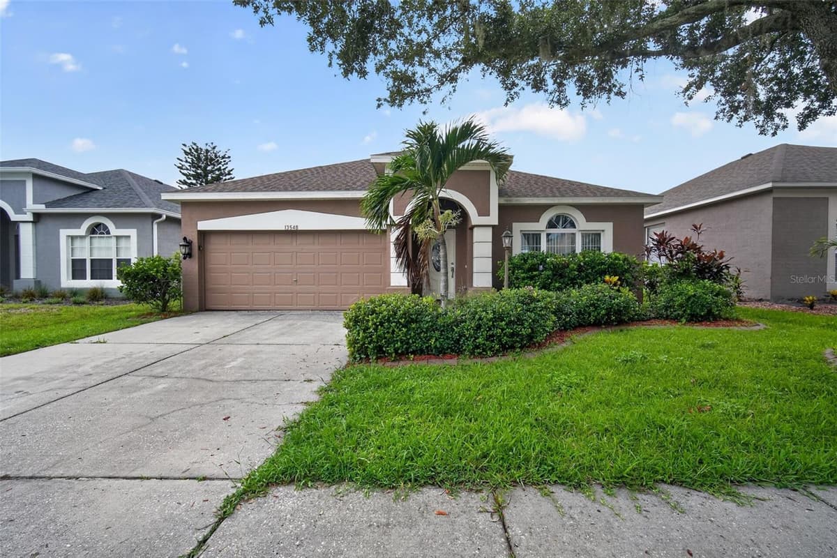 13548 MERE VIEW DRIVE — photo 3 of 37