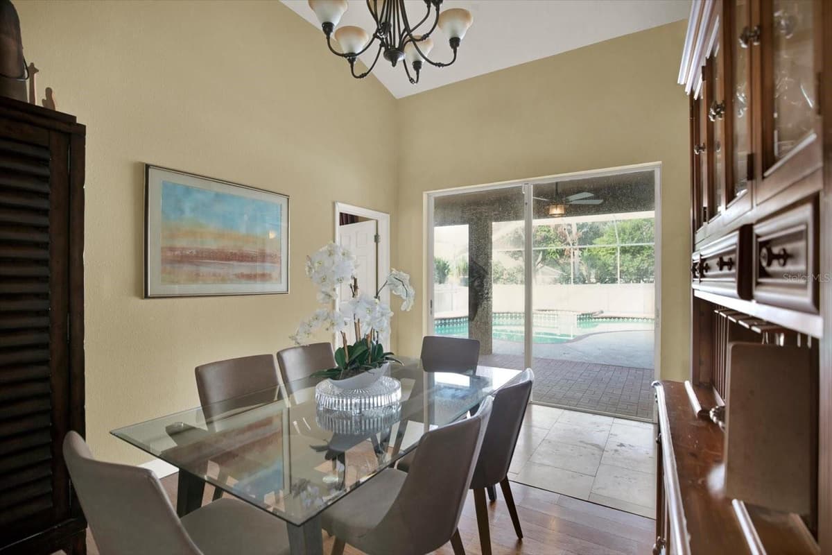 804 SANDY TRAIL PLACE — photo 4 of 33